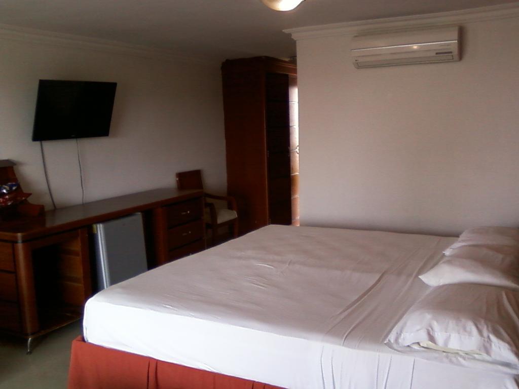 Charthon Inn Barranquilla (Atlantico) Quarto foto
